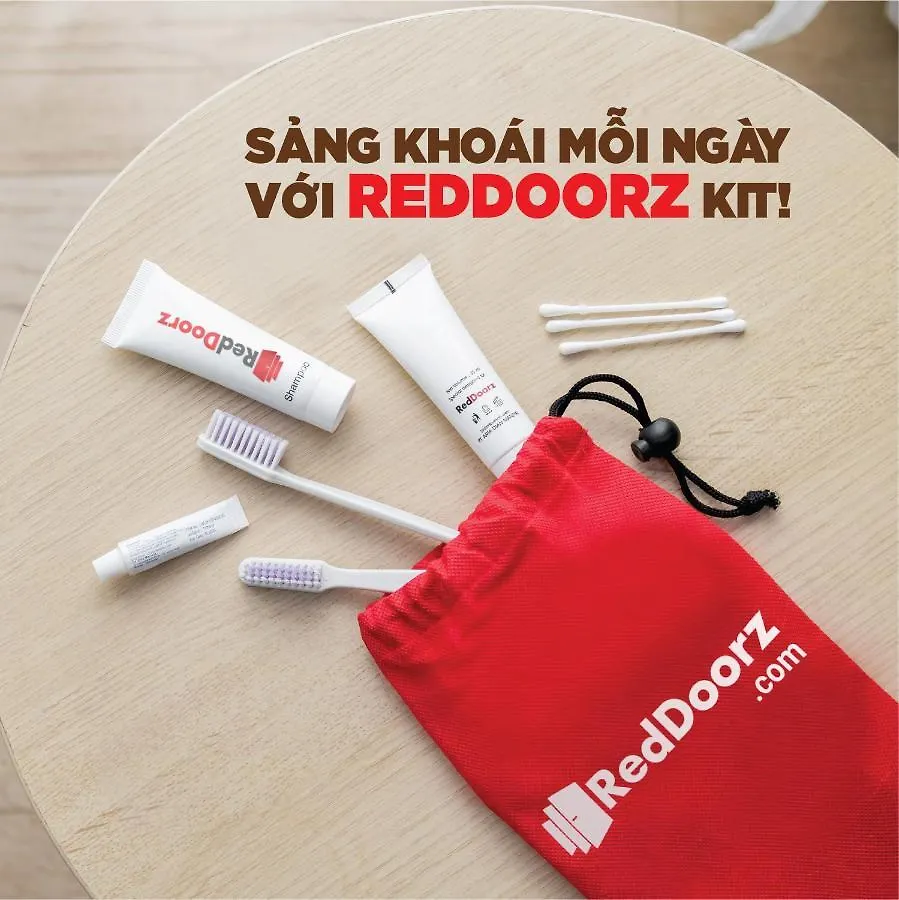 Reddoorz Luxury Hotel Vuon Lai Ho Chi Minh City